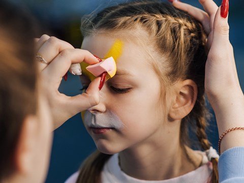 face painting